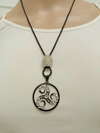 Collana acciaio nero con ciondolo triskel