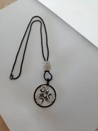 Collana acciaio nero con ciondolo triskel