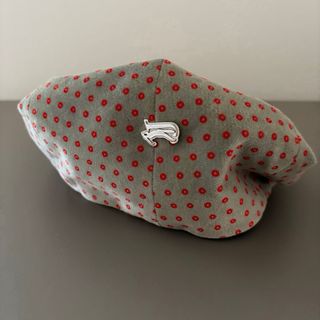 Coppola Jeckerson grigia con pois rossi