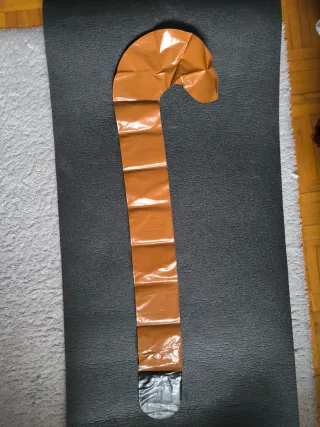 Bastón hinchable marrón