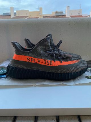Adidas Yeezy 350 Boost V2