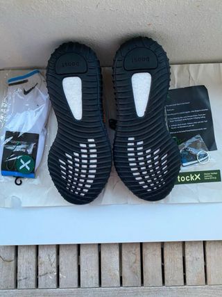 Adidas Yeezy 350 Boost V2