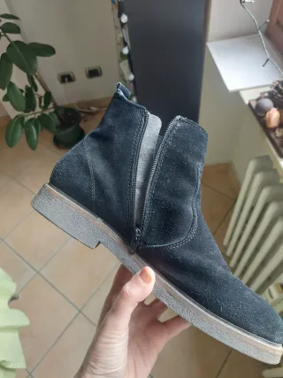 Stivaletti neri n.44