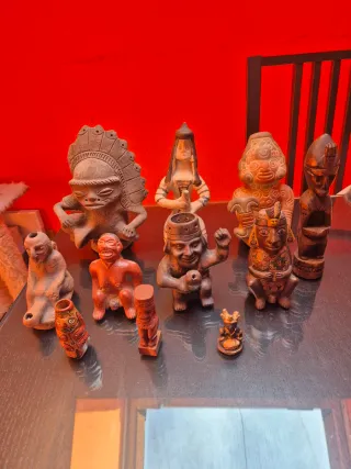Figuras Precolombinas Antiguas