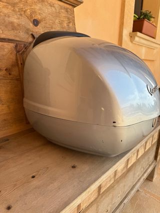 Baúl Vespa Plata azul Scooter