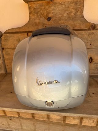 Baúl Vespa Plata azul Scooter