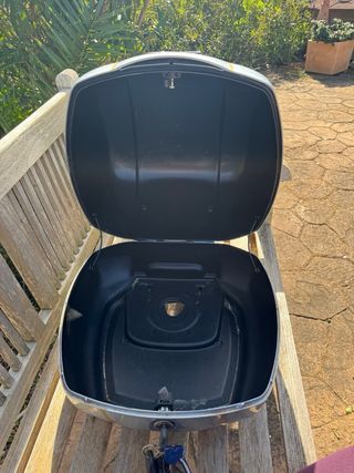 Baúl Vespa Plata azul Scooter