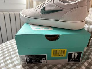 Nike SB Talla 43 Beige Nuevas