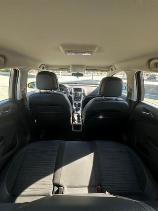 Opel Astra 2015 PRECIO NEGOCIABLE