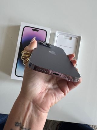 iPhone 14 Pro Max Morado