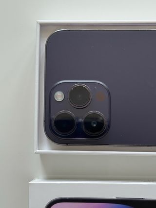 iPhone 14 Pro Max Morado