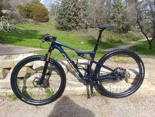 Orbea Oiz Omx carbono doble suspension MTB 29 btt