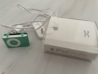 iPod Shuffle 2GB (2ª generación) con caja
