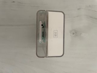 iPod Shuffle 2GB (2ª generación) con caja