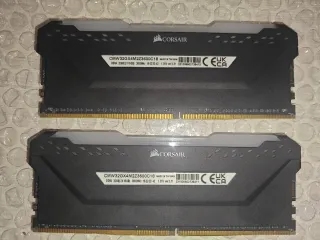 Corsair Vengeance Pro RGB DDR4 RAM 32GB