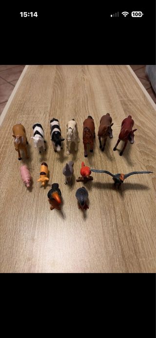 Set animali giocattolo