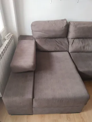 Sofá chaise longue tela marrón