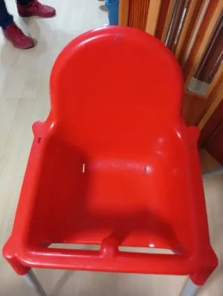 Trona Ikea Roja