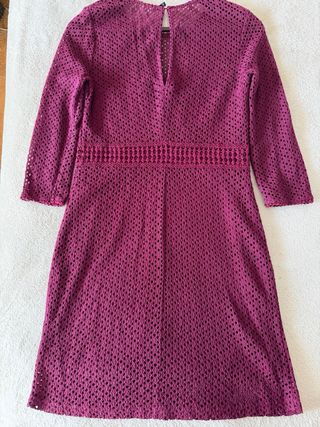 Vestido Stradivarius encaje burdeos talla S