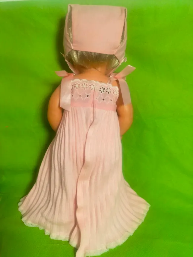 Muñeca Nenu-Pipi Años 70