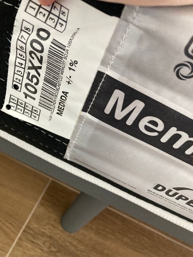 Colchón viscoelastico  105x200x24 cms. Nuevo.