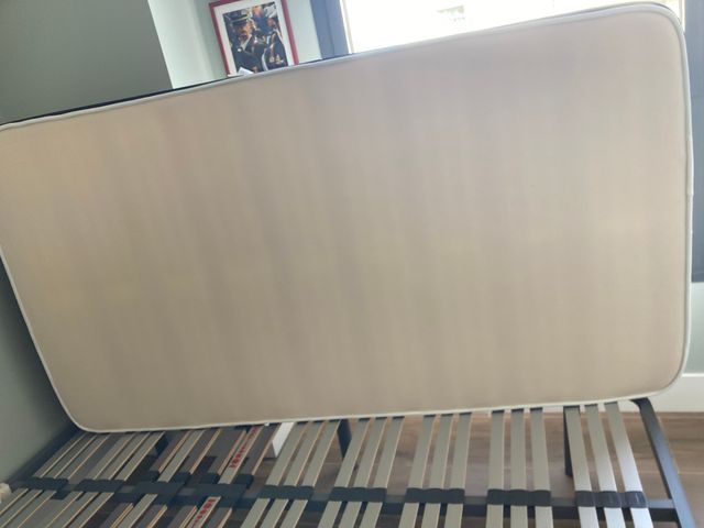 Colchón viscoelastico  105x200x24 cms. Nuevo.