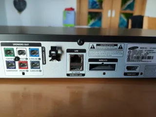 Lettore Blu-ray 3D Samsung HTE4500ZF guasto