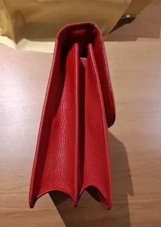 Cartella in pelle rossa Ferrari