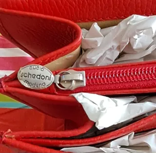 Cartella in pelle rossa Ferrari