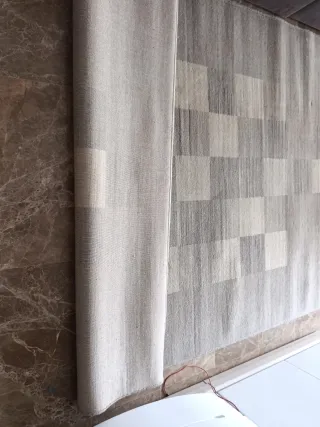 Alfombra de lana The Black Sheep