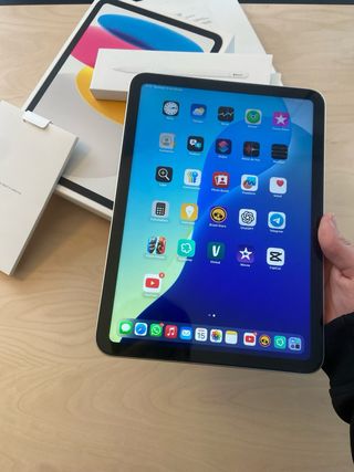 iPad 10ª Gen Plata + Apple Pencil 64gb