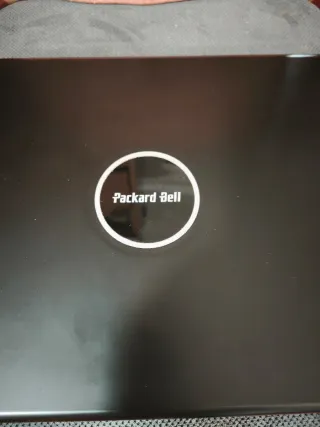 Packard Bell Portátil Negro/Plateado