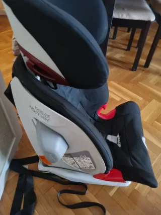 Silla coche Britax Römer negra
