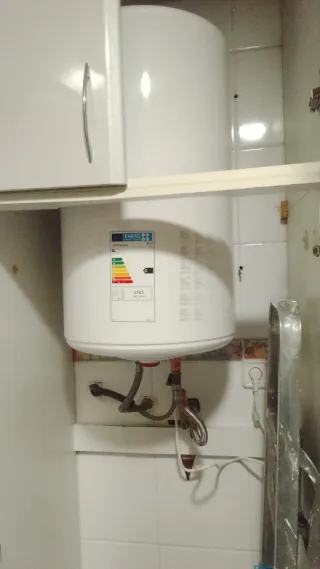 Electricidad • Fontanería • Reparaciones Generales