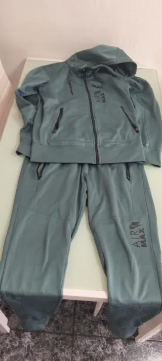 Conjunto deportivo Nike Air Max