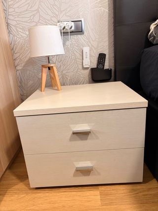 Mesita de noche blanca/gris