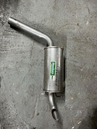 Tramos de escape de vehículos clásicos