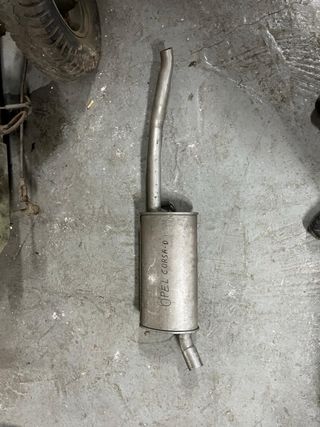 Tramos de escape de vehículos clásicos