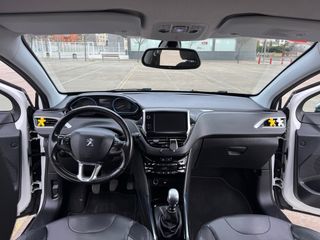 Peugeot 2008 2014