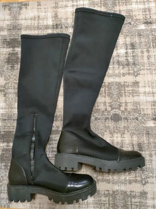 Botas altas Zara licra negras