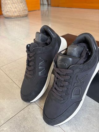 Zapatillas DKNY OAKS LOGO Lace Up Negras Talla 39.