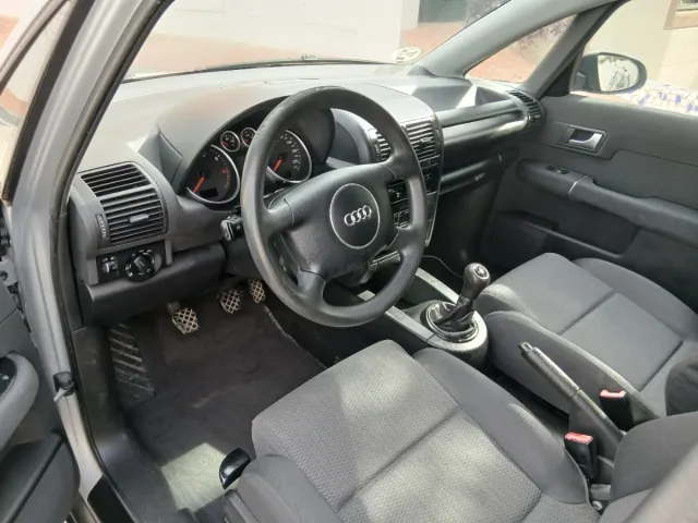 Audi A2 2002