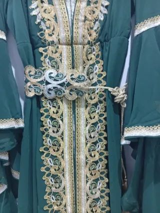Caftán Marroquí Verde y Dorado Talla S