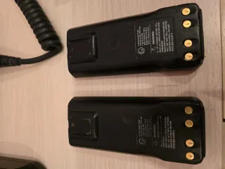 Motorola MTP8500Ex TETRA ATEX Radio Roja