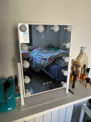 Specchio da trucco Flamingueo con luci LED