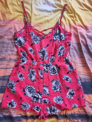 Mono corto H&M estampado flores