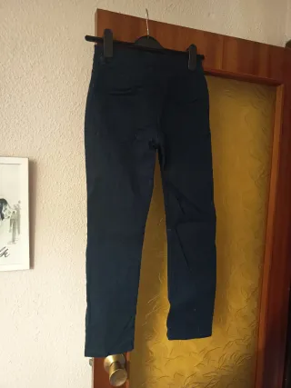 Pantalón chino niño azul marino. Talla 10años