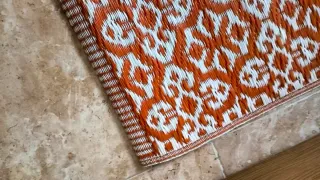 Alfombra reversible exterior/interior.