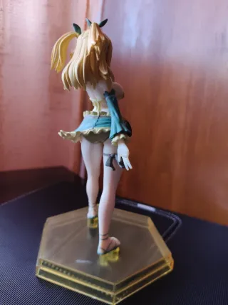 Figura Lucy Fairy Tail Acuario ♒