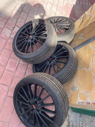 Llantas Toora 18 Pulgadas neumáticos nuevos